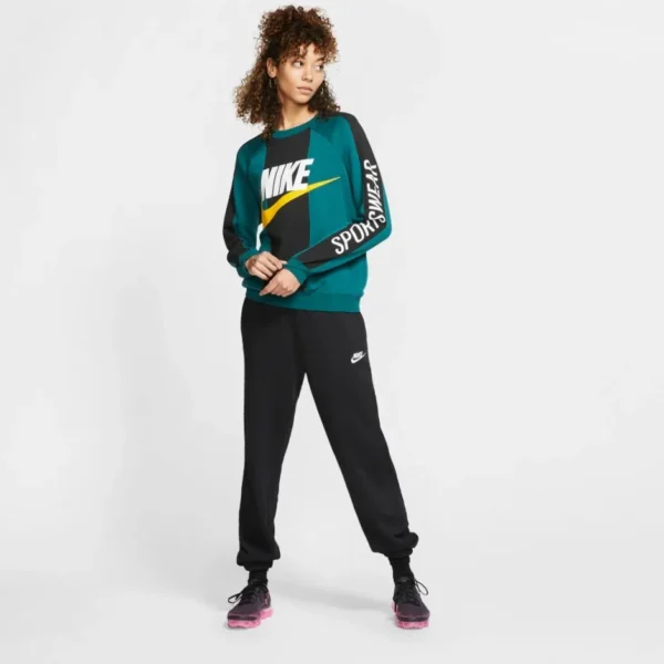 اسلش زنانه نایکی (۳۷۳۴)