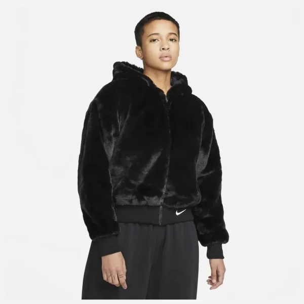 تدی زنانه نایکی (3825)